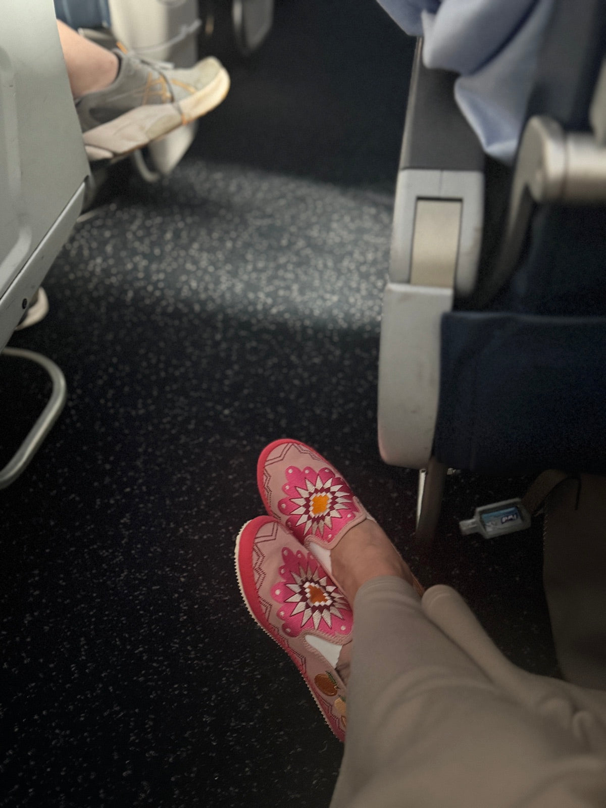 Slip-ons on a plane